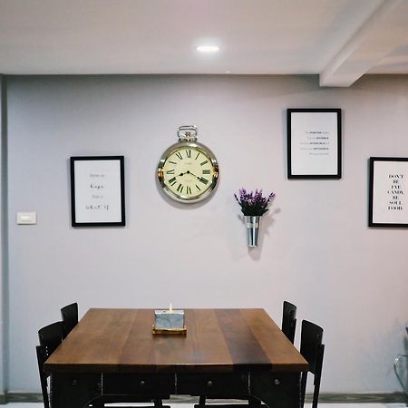 Aparthotel Baan Noppadol Bangkok Zewnętrze zdjęcie